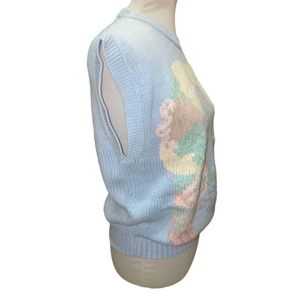 The Eagles Eye Vintage Light Blue Sleeveless Sweater Size Medium